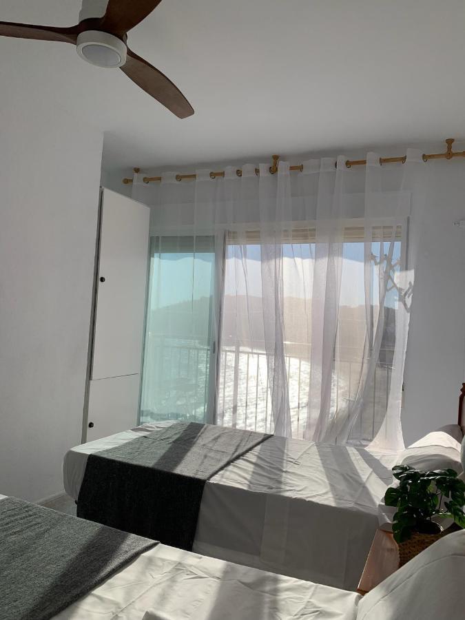 Apartamento En Primerisima Linea De Playa Con Espectaculares Vistas Netflix, Prime Y Disney Oropesa del Mar Ngoại thất bức ảnh