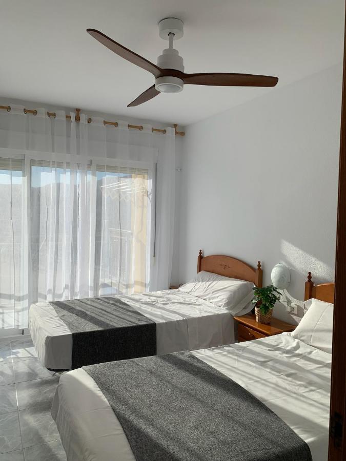 Apartamento En Primerisima Linea De Playa Con Espectaculares Vistas Netflix, Prime Y Disney Oropesa del Mar Ngoại thất bức ảnh